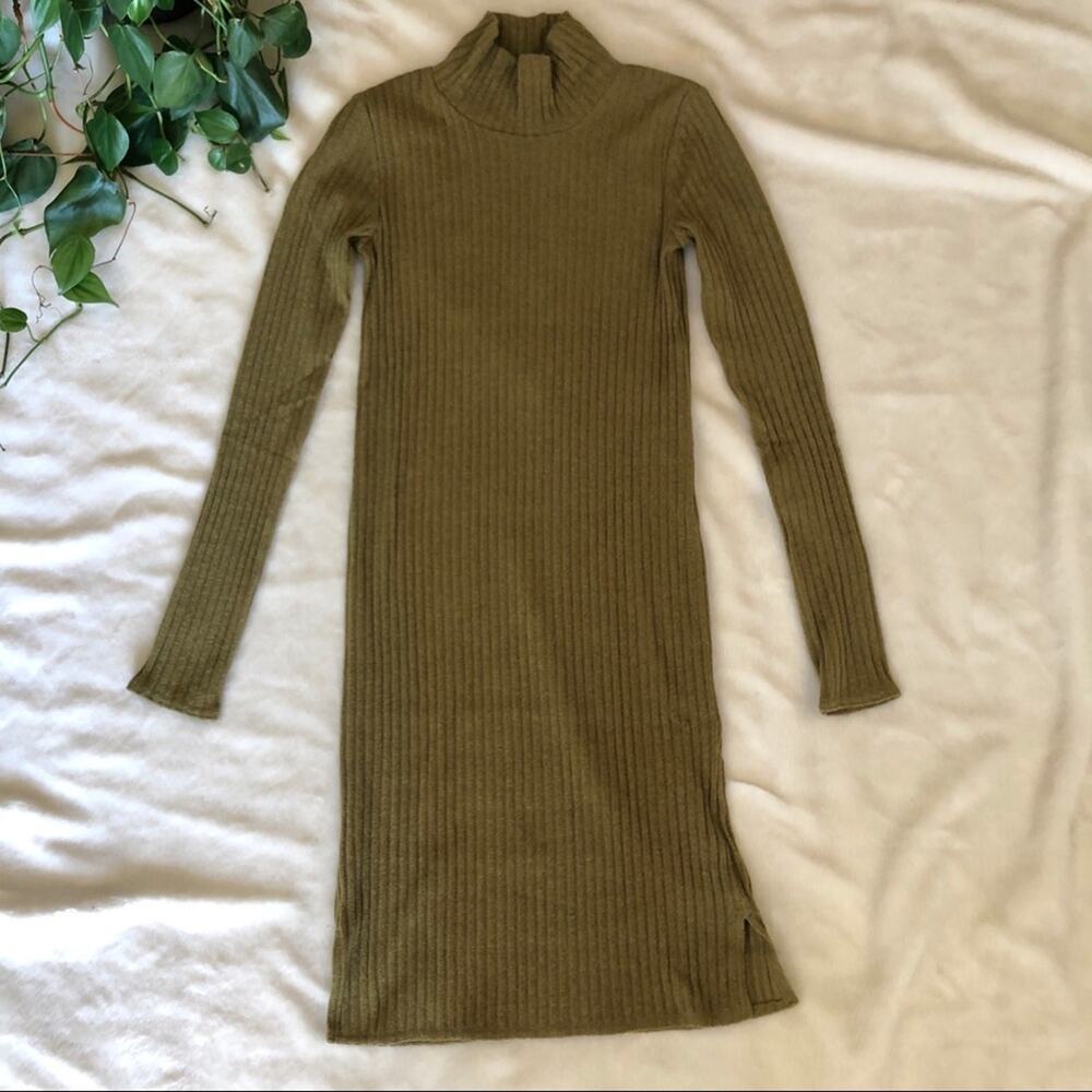 Aritzia Wilfred Free Mariel Ribbed Mock Neck Dress - Picture 3 of 6